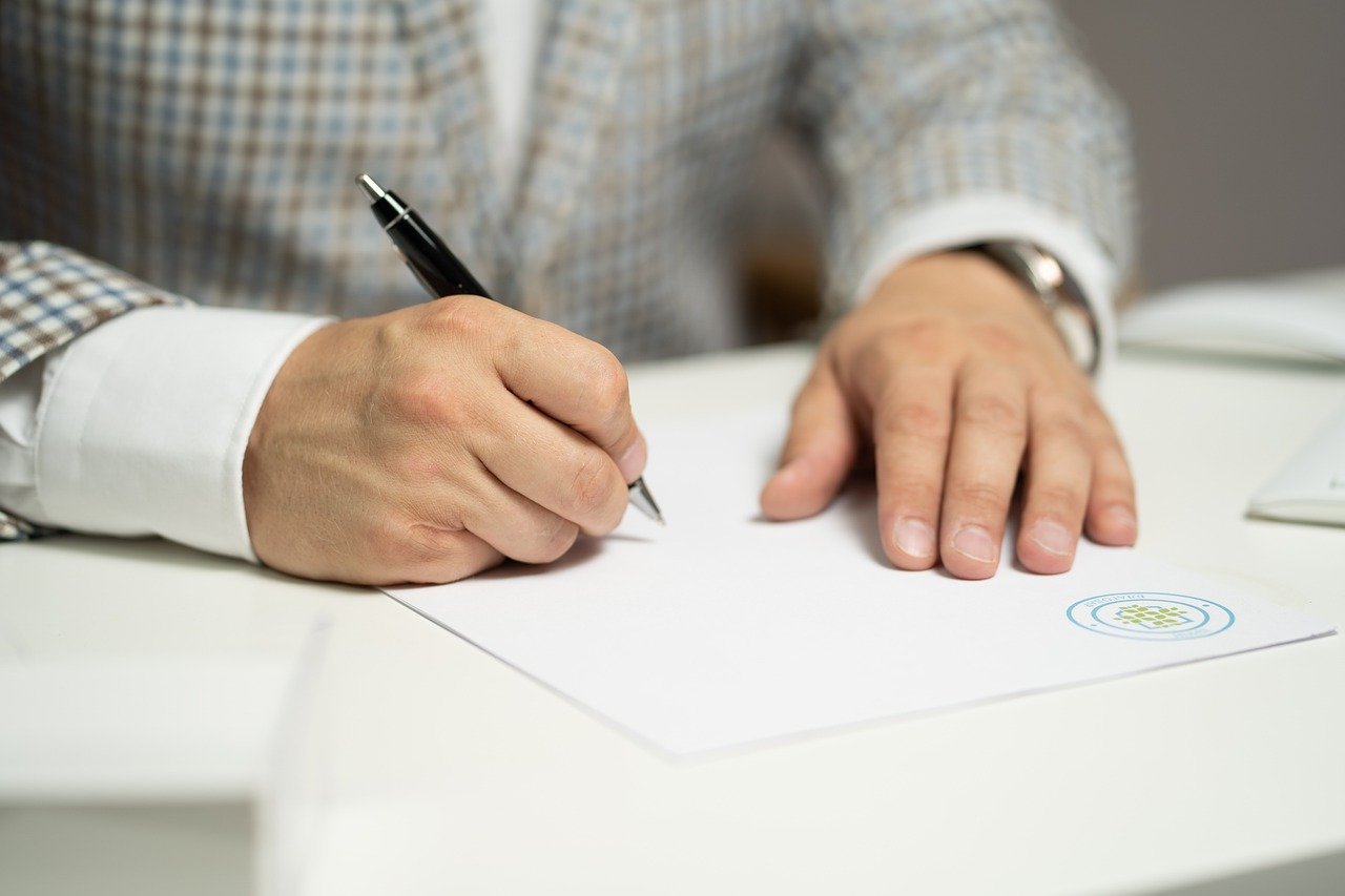 Contract Management and Formulation Course In Dubai