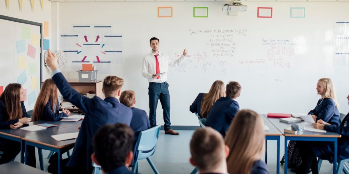 Explore 7 Ways Of How Preparation Of EmSAT Math Can Help You Succeed Achieve English Course